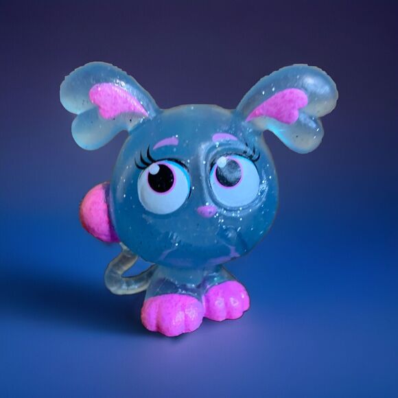 Disney Vampirina GLOWTASTIC BUTTONS Monster Friend GHOUL GLOW Unit FIGURE Toy - Picture 1 of 2